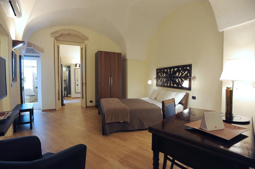 Negramaro Suite B&B Lecce Chambre photo